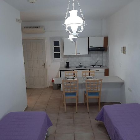 Remi Apartments Stalís Luaran gambar