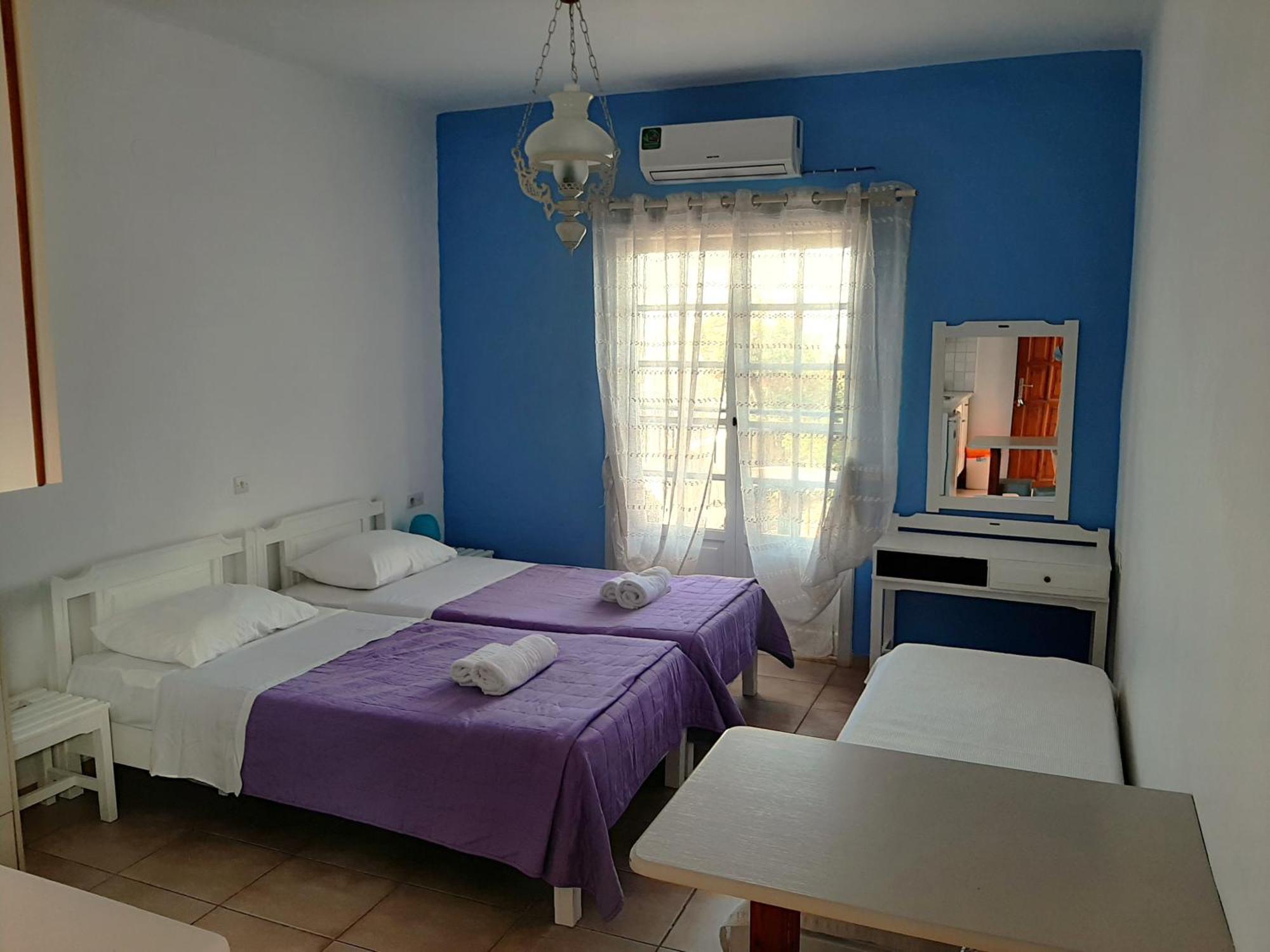 Remi Apartments Stalís Luaran gambar